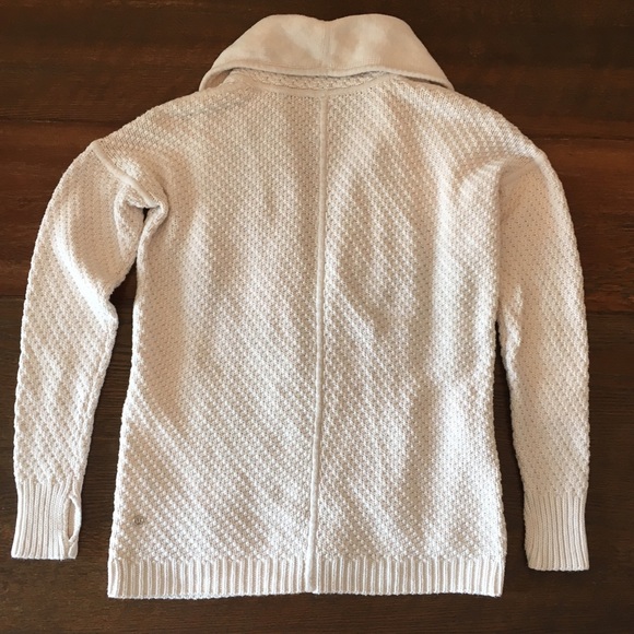 Lululemon Sweater - Picture 4 of 4