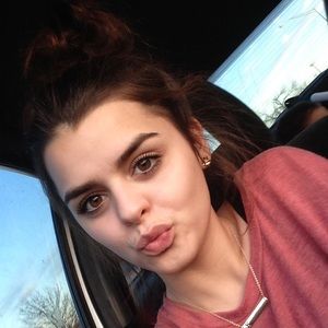 Meet your Posher, Kaitlyn