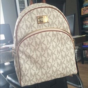 Micheal Kors large vanilla Backpack