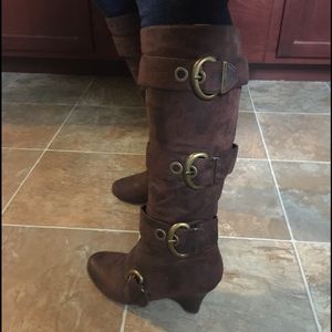 Super cute Not Rated brand heeled boots! Size 8!