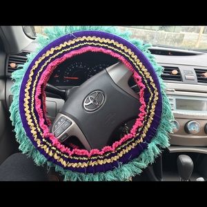 Natural life steering wheel cover