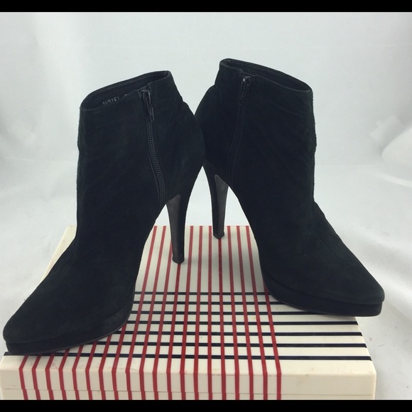 Mini boots with spike heels - Picture 2 of 4