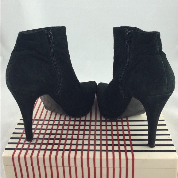 Mini boots with spike heels - Picture 3 of 4