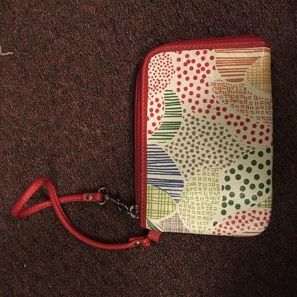 Fossil wristlet