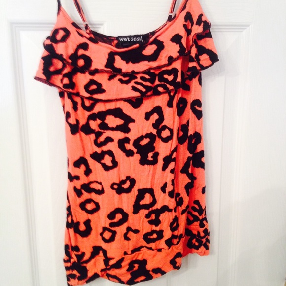 Wet Seal Tops - Wet Seal Size Small Tank Top