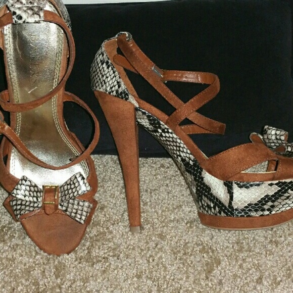 Dressy sandal