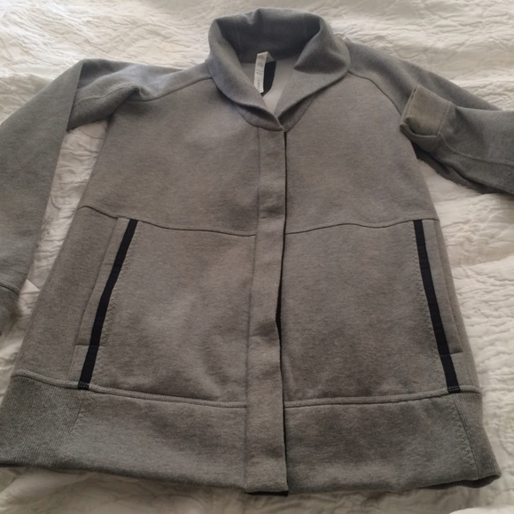 Jacket - Picture 2 of 4