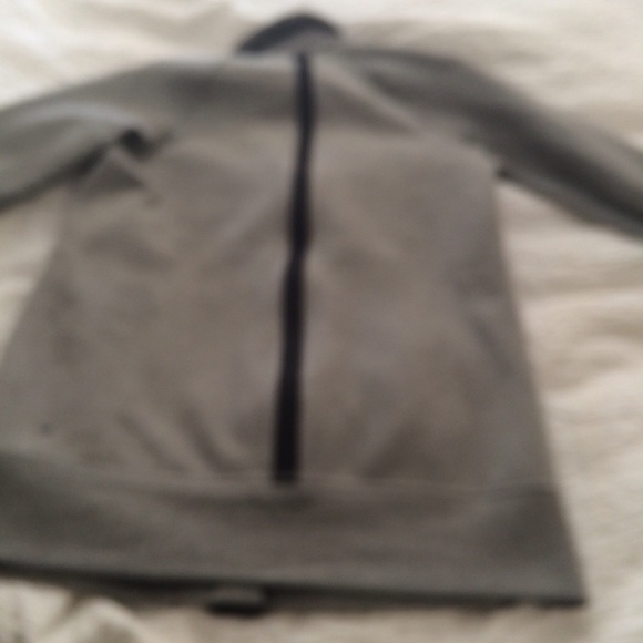 Jacket - Picture 3 of 4