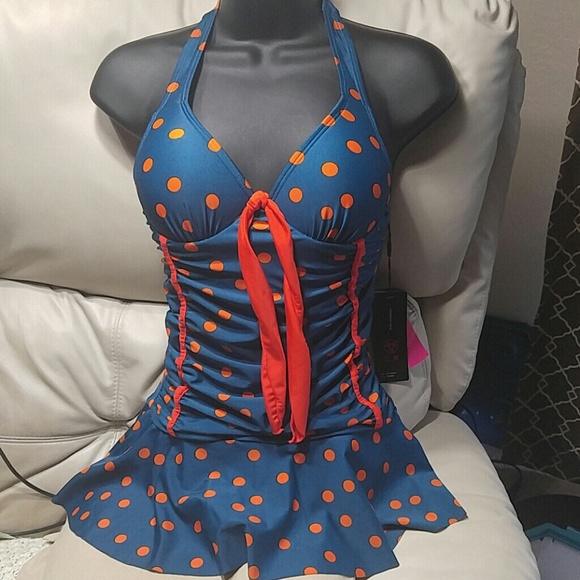 NWT One piece with skirted bottom - Picture 1 of 1