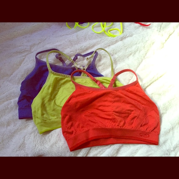 (3) sports bras