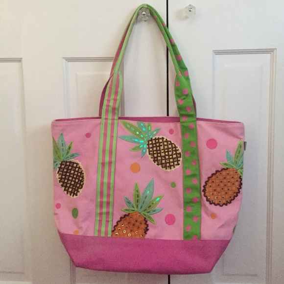 Fun and Preppy Beaded Pineapple Beachbag/Tote - Picture 1 of 3