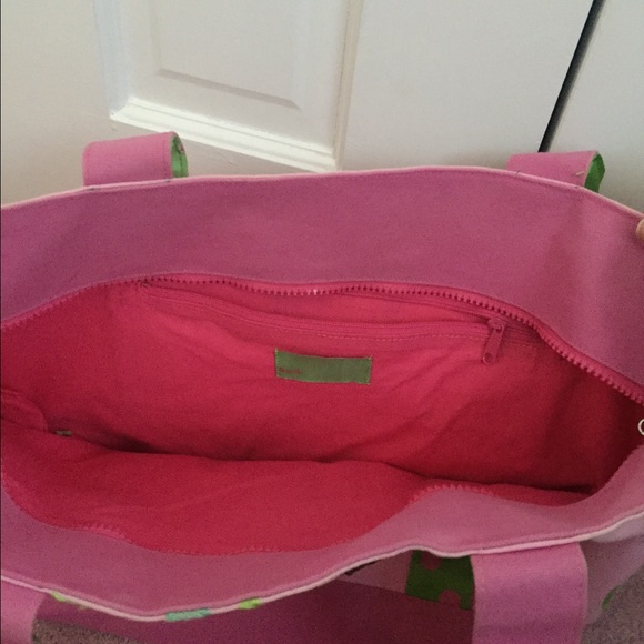 Fun and Preppy Beaded Pineapple Beachbag/Tote - Picture 3 of 3