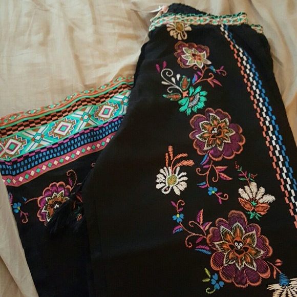 Pants - Picture 2 of 3