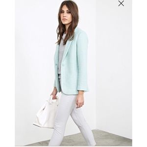 Beautiful blazer. Never used.