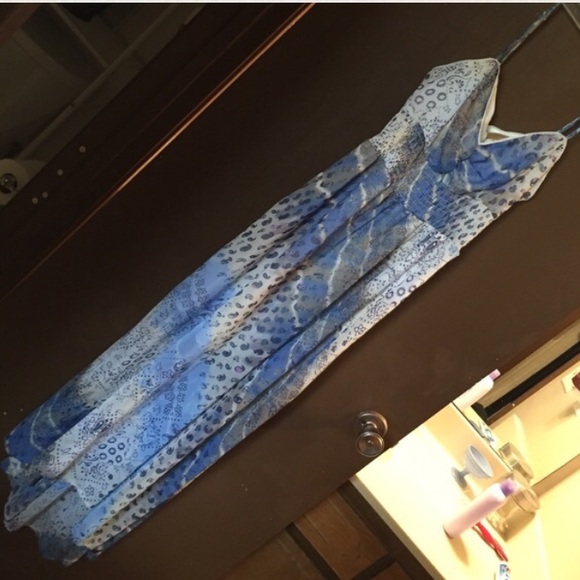 Gorgeous princess Vera wang maxi dress