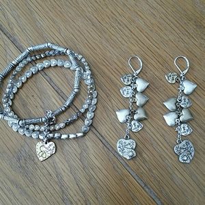 Jessica Simpson earring and bracelet set