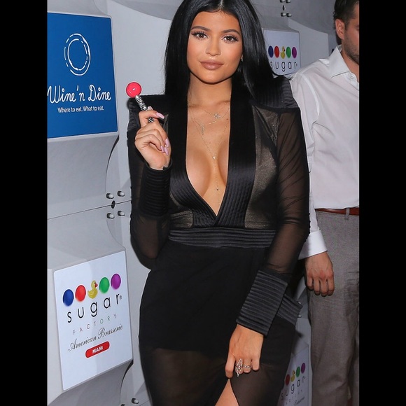 Kylie Jenner dress