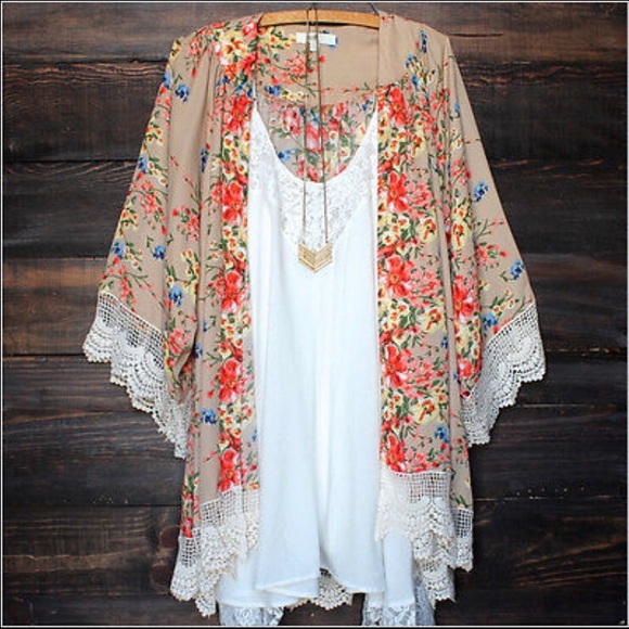 Floral & lace kimono cardigan-- preorder