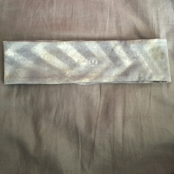 Lululemon headband