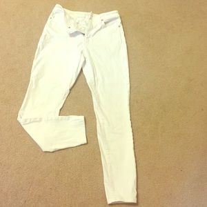 White Skinny Jeans