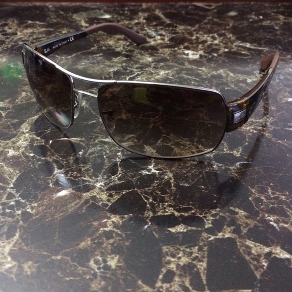 Rayban Aviators... Rarely worn