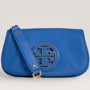 Tory Burch Amanda Logo Clutch