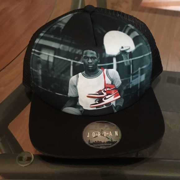 Jordan Snap Back