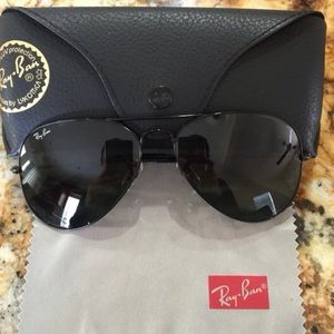 SOLD Ray Bans