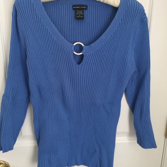 💙NY&Co Pullover Sweater