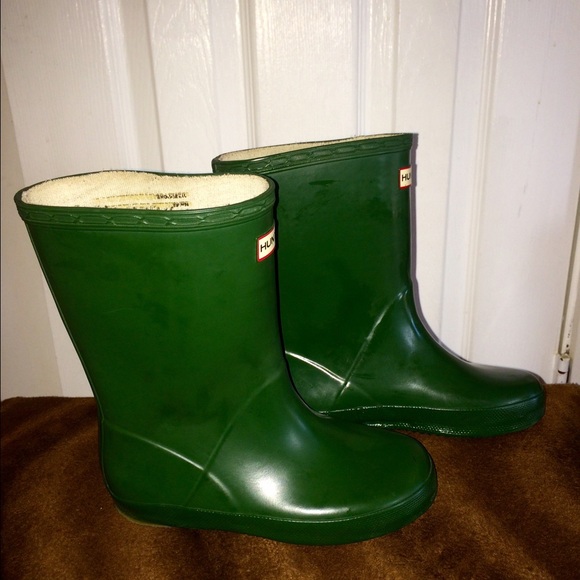 💕FIRM💕  HUNTER"GREEN"  BOOTS FOR KIDS SZ.12✨✨✨ - Picture 3 of 4
