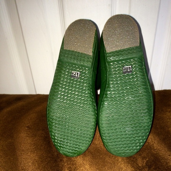 💕FIRM💕  HUNTER"GREEN"  BOOTS FOR KIDS SZ.12✨✨✨ - Picture 4 of 4