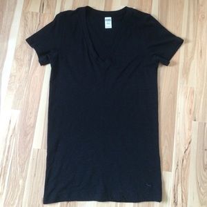 BUNDLE Black Tee shirt Victoria's Secret & MAROON