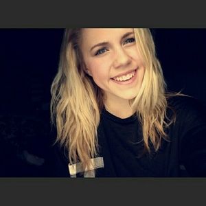 Meet your Posher, Sierra