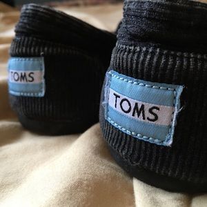 TOMS | Black Stonewash Corduroy Flats