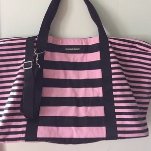 VS P&B Getaway Bag