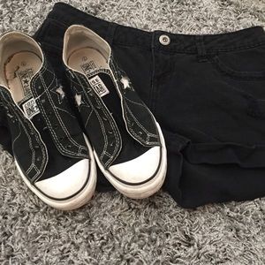 One star black converse