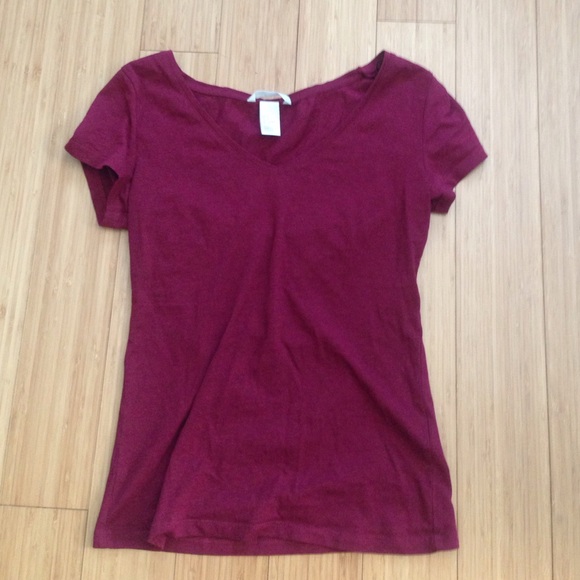 Maroon T shirt
