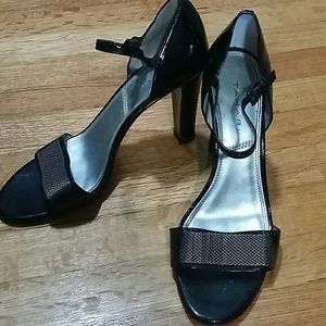 Tahari night out heels