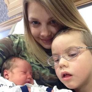 Meet your Posher, Sara