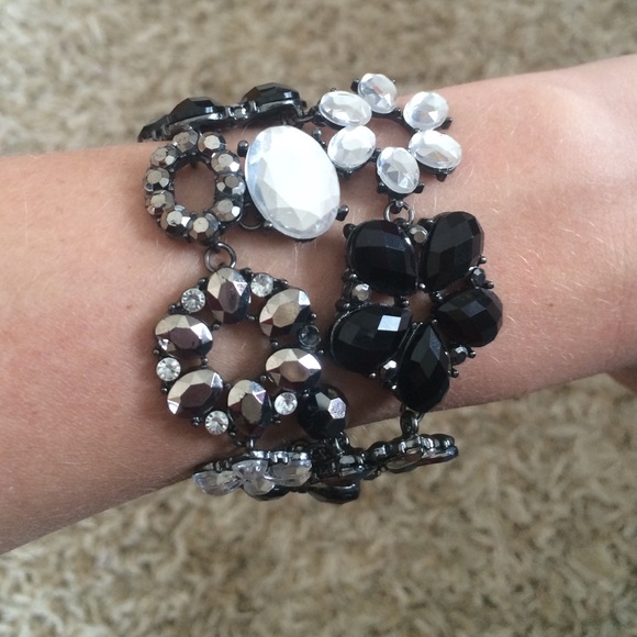 Bracelet - Picture 2 of 2