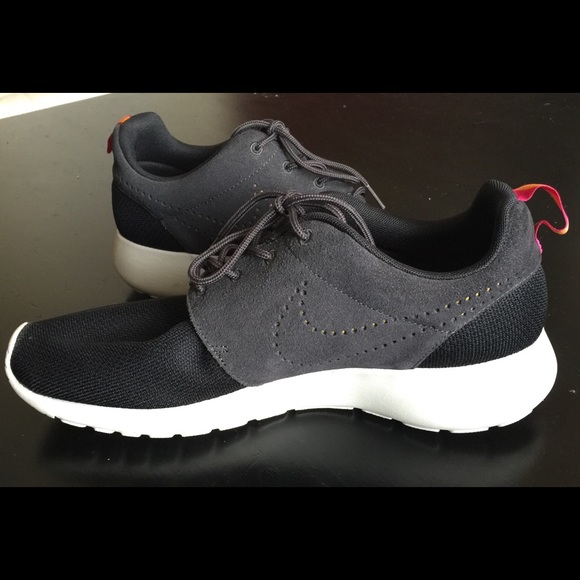 Men's Nike Roshe Black/Grey