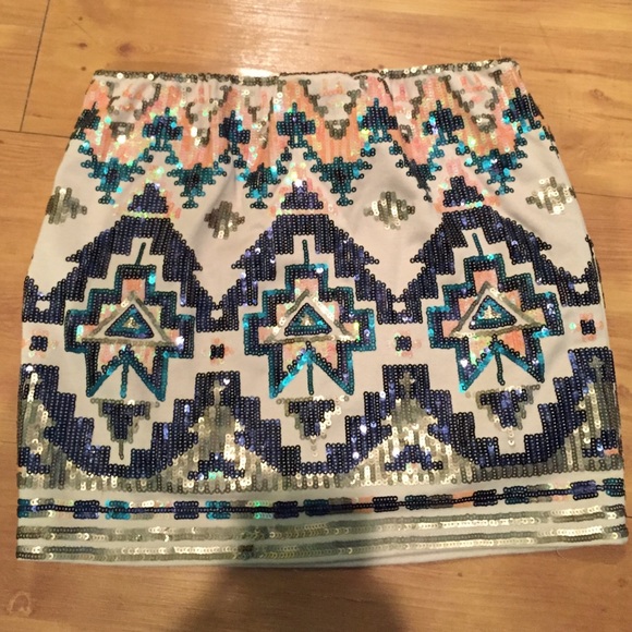 Size small Sequin mini skirt