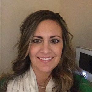 Meet your Posher, Leanne