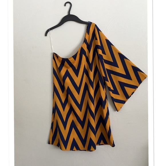Yahada Dresses & Skirts - Yahada Chevron Dress