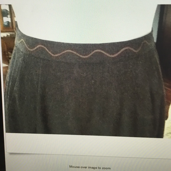 Donna Morgan suit black 4 jacket & skirt - Picture 4 of 4