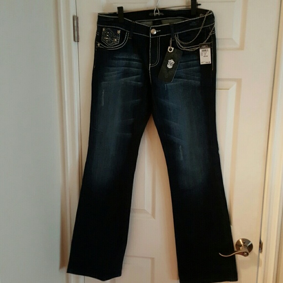 Jeans - Picture 1 of 4