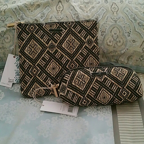 Handbags - NWT makeup cases