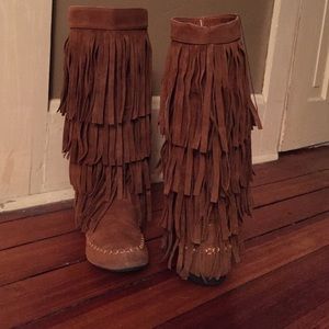 Fringe Boots