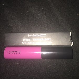 MAC LIPGLASS RARE FIND!!!