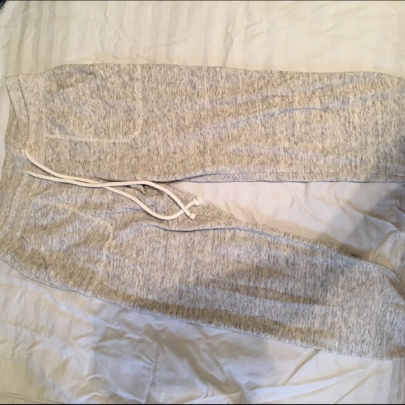 Light grey jogger/sweats